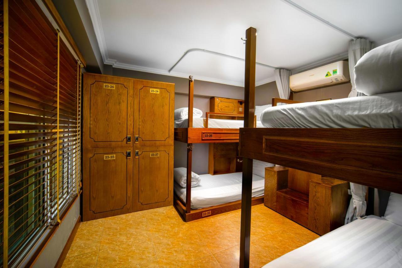 Little Charm Hanoi Hostel Экстерьер фото