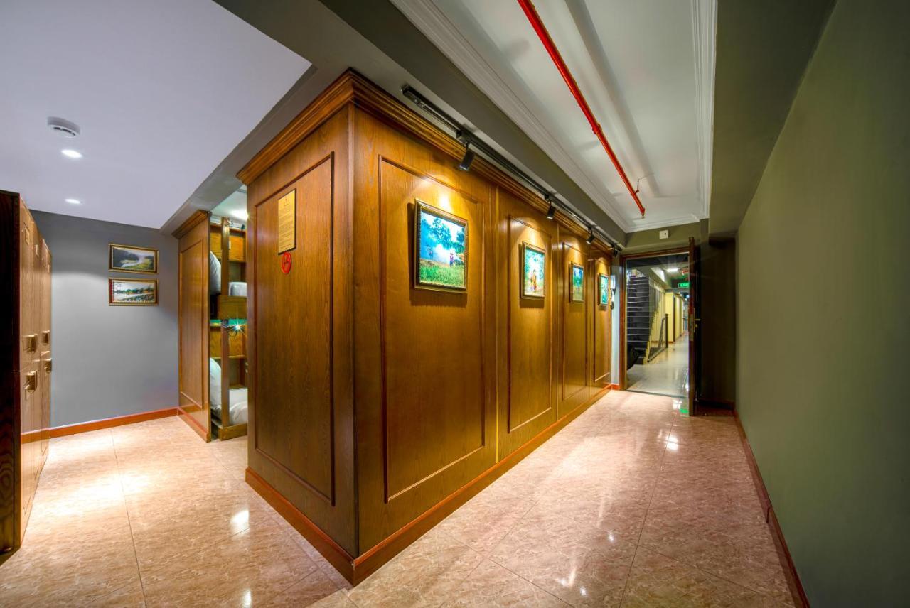 Little Charm Hanoi Hostel Экстерьер фото