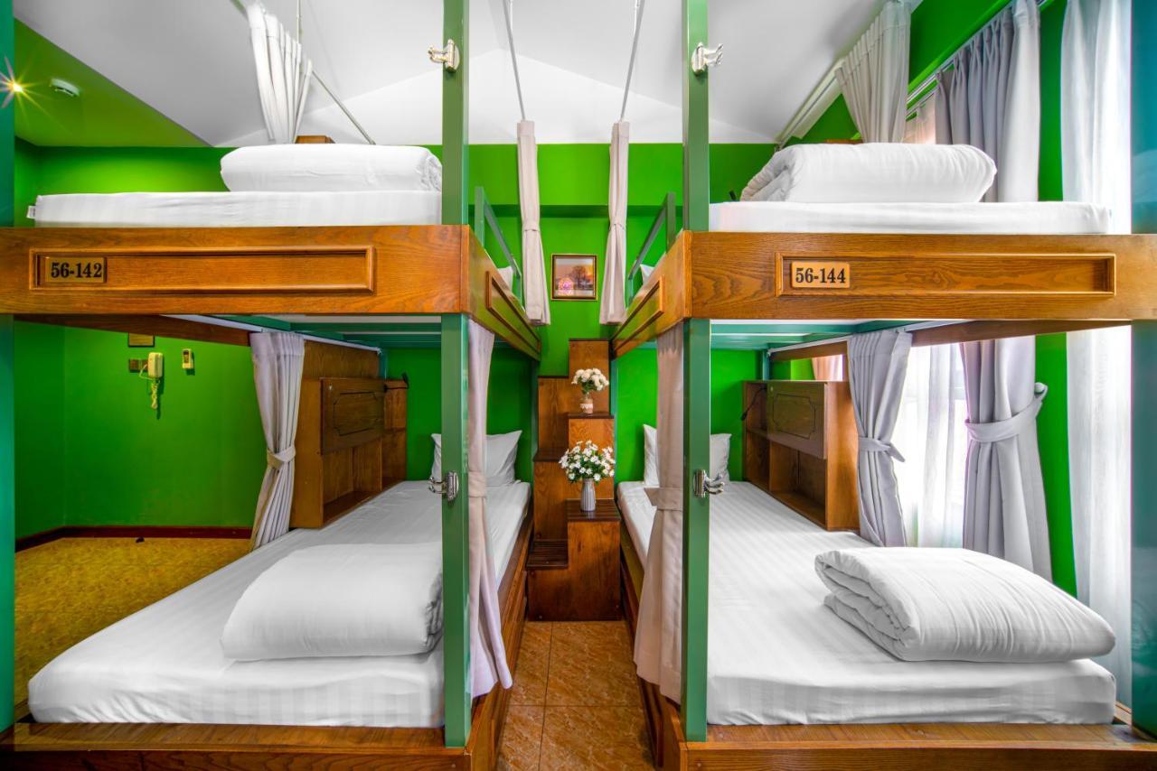 Little Charm Hanoi Hostel Экстерьер фото