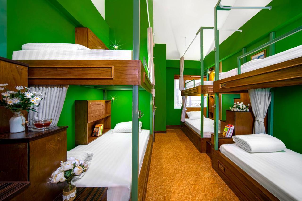 Little Charm Hanoi Hostel Экстерьер фото