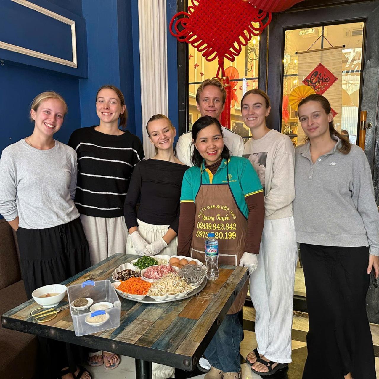 Little Charm Hanoi Hostel Экстерьер фото